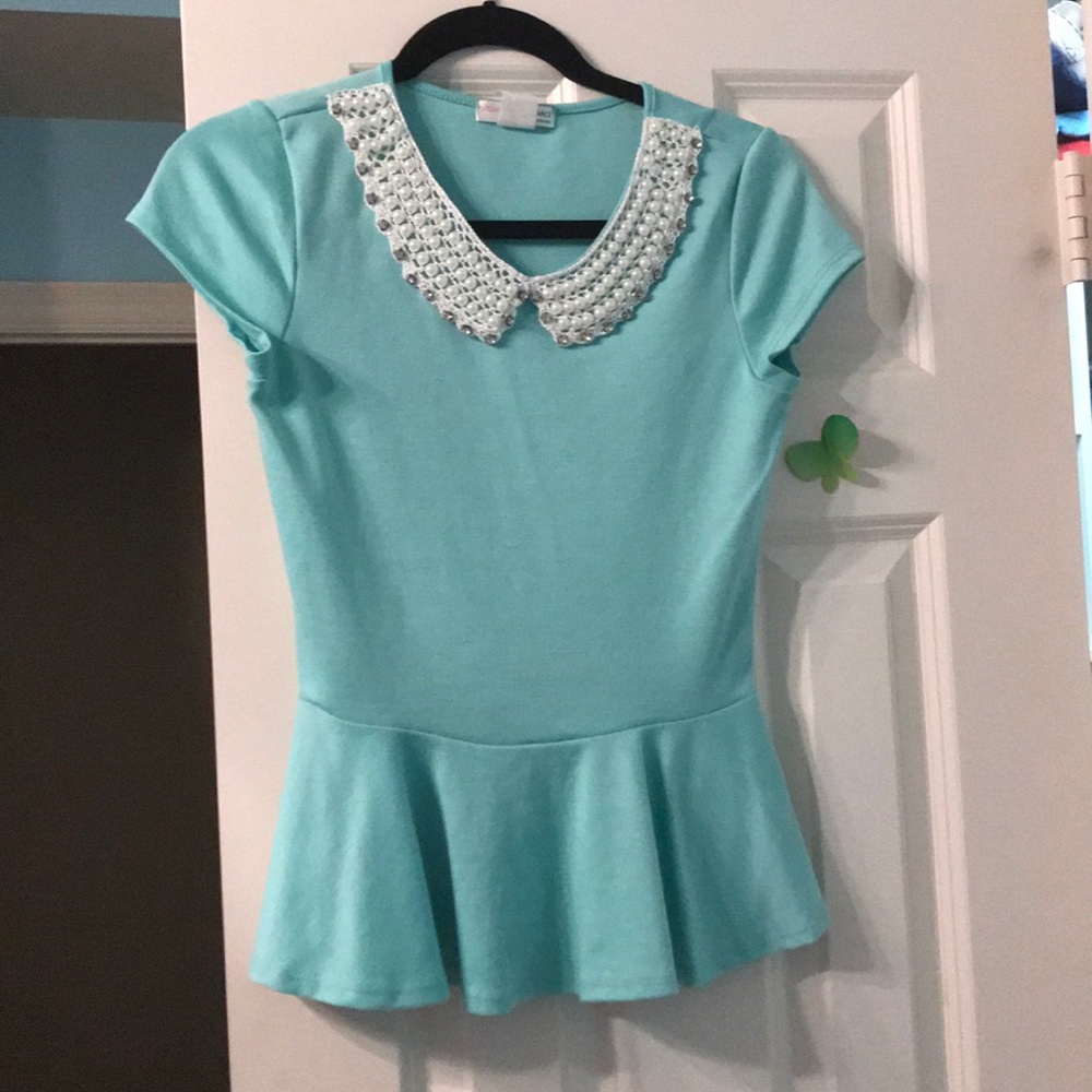 A’Gaci Crochet Collared Peplum Top